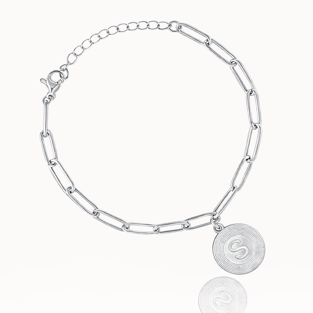 Pulseira com Inicial e Design de Sol Personalizada