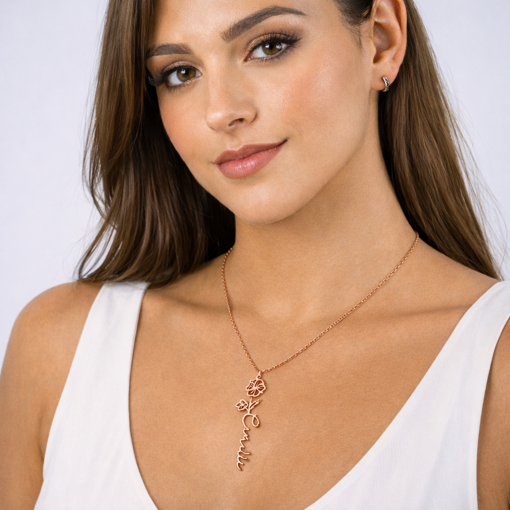 Colar Nome com Flor Personalizado