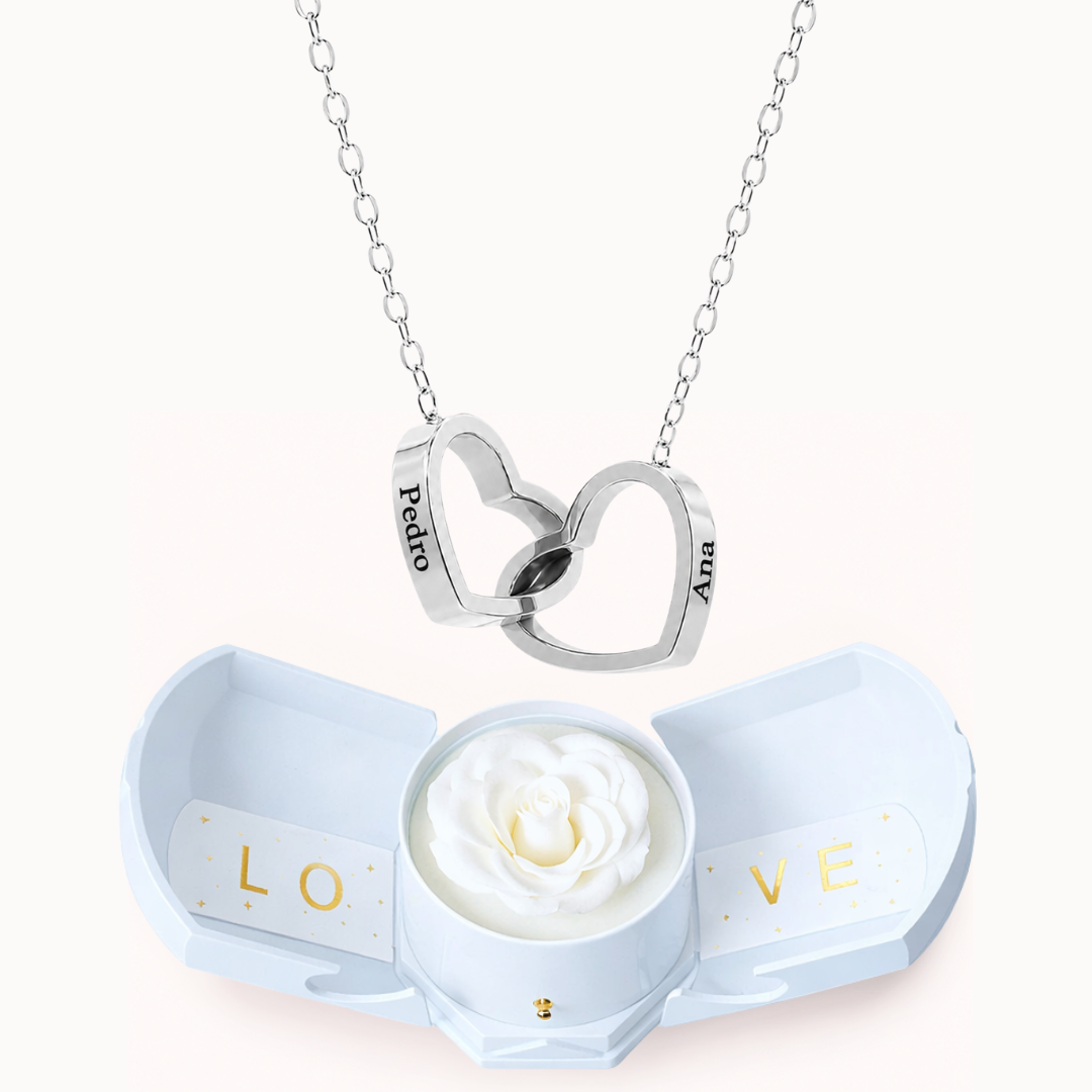 Colar Dois Corações Personalizados com Caixa Rosa Eterna